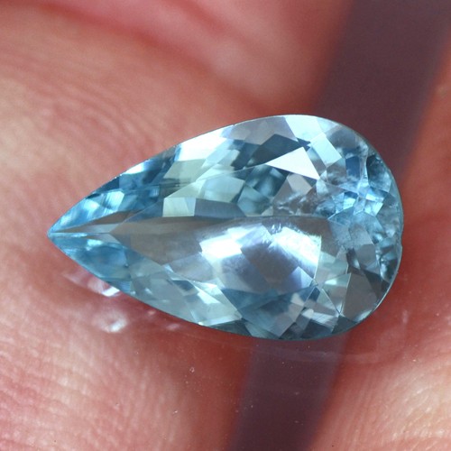 2.12 Cts Natural Video High Quality Aqua Blue Top Aquamarine Pear Cut Santamaria