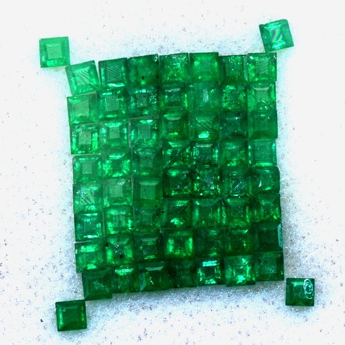 2.52 Cts Natural Quality Green Emerald Square Cut 60 pcs 2 mm Untreated Zambia