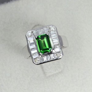 14K Pure White Gold Natural Tsavorite With Diamond Cocktail Designer Fine Ring