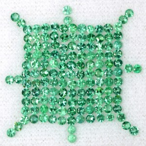 5.27 Cts Natural Lustrous Top Green Emerald Diamond Cut Round Lot 2 upto 2.5 mm