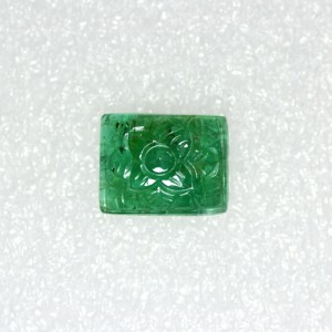 9.04 Cts Natural Lustrous Top Green Emerald Hand Made Carving Zambia Untreated $