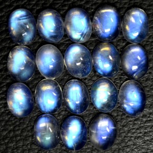 35.67 Cts Natural Lustrous Blue Fire Rainbow Moonstone Oval Lot 9x7mm Indo-Bihar
