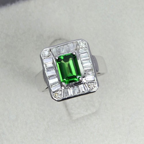 14K Pure White Gold Natural Tsavorite With Diamond Cocktail Designer Fine Ring