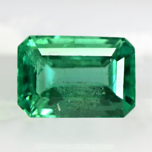 0.80 Cts Natural Top Lustrous Green Emerald Loose Octagon Cut Zambia Untreated