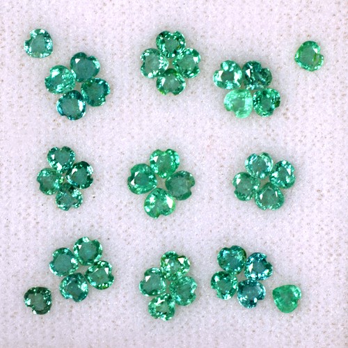 4.05 Cts Natural Green Emerald Gems Heart Cut Lot Untreated 3 mm