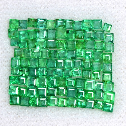 4.38 cts Natural Green Emerald Untreated Square Cut Lot Zambia 2mm For Jewellery