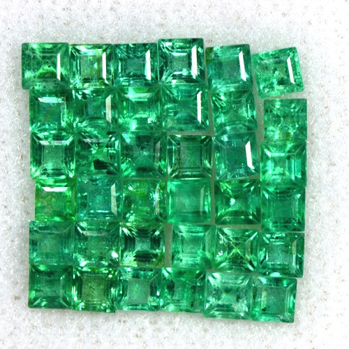 4.18 cts Natural Delightful Green Emerald Loose Untreated Square Cut Lot Zambia