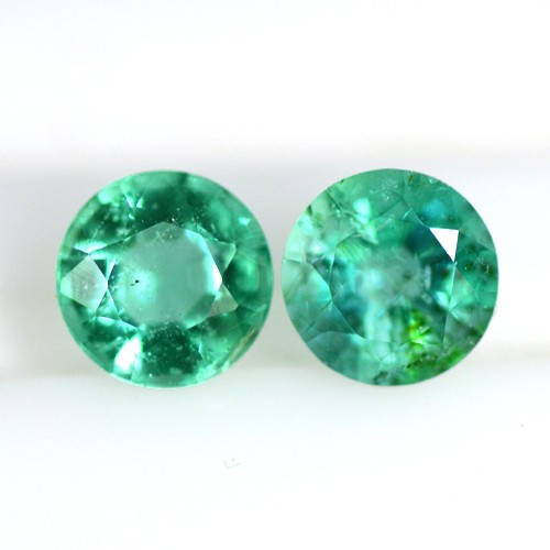 0.64 cts Natural Top Green Emerald Loose Gems Round Cut Best Pair Zambia 4.5mm