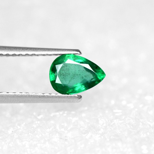 0.68 Cts Natural Lustrous Top Green Emerald Pear Cut Zambia Untreated 7x5 mm $