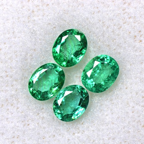 1.81 Cts Natural Lustrous High Quality Green Emerald Oval Cut Lot Zambia 5x4 mm