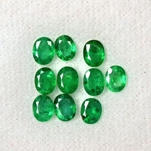 3.43 Cts Natural Lustrous Rich Green Emerald Oval Cut Lot Zambia 5x4 mm Gemstone