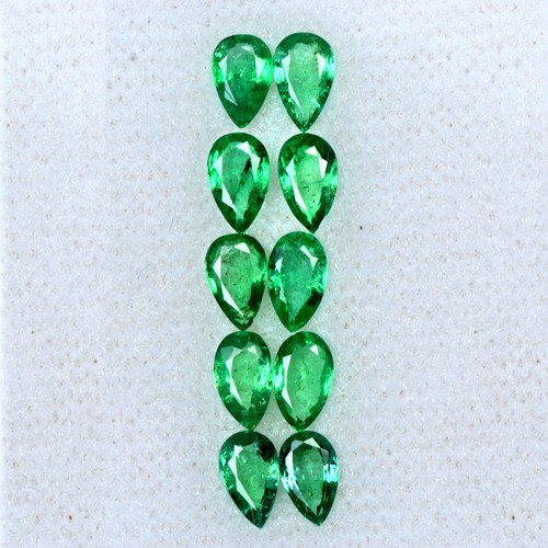 1.87 cts Natural Lustrous Top Green Pear Cut Lot Emerald 5x3 mm Gemstone Zambia