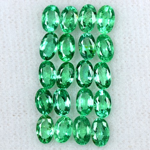 5.03 Cts Natural Top Fire Green Emerald Oval Cut Lot Zambia Untreated 5x3 mm Gem
