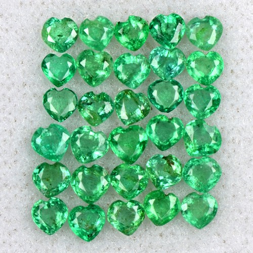 3.14 Cts Natural Green Emerald Loose Gemstone Heart Cut Lot 3 mm Zambia Lovely