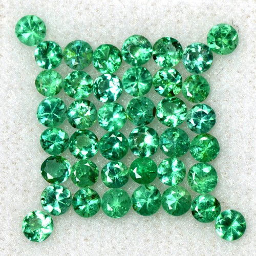 2.54 Cts Natural Top Emerald Gemstone Diamond Round Cut 2.5 mm Lot 40 Pcs Zambia
