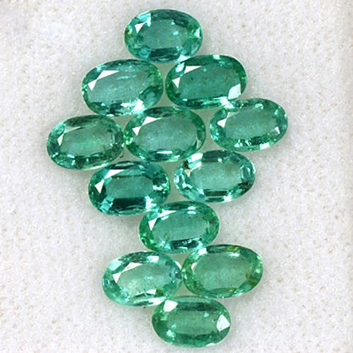 5.35 cts Natural Top Emerald Gemstone Oval Cut Lot From Zambia Unheated 6x4 mm